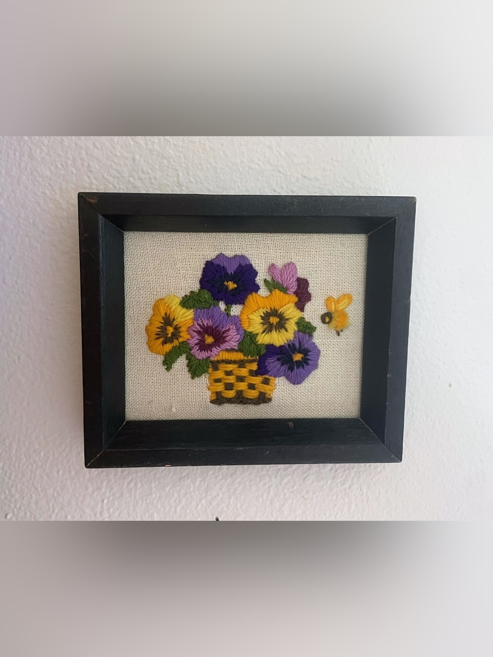 Floral Crewel | Vintage 1970's